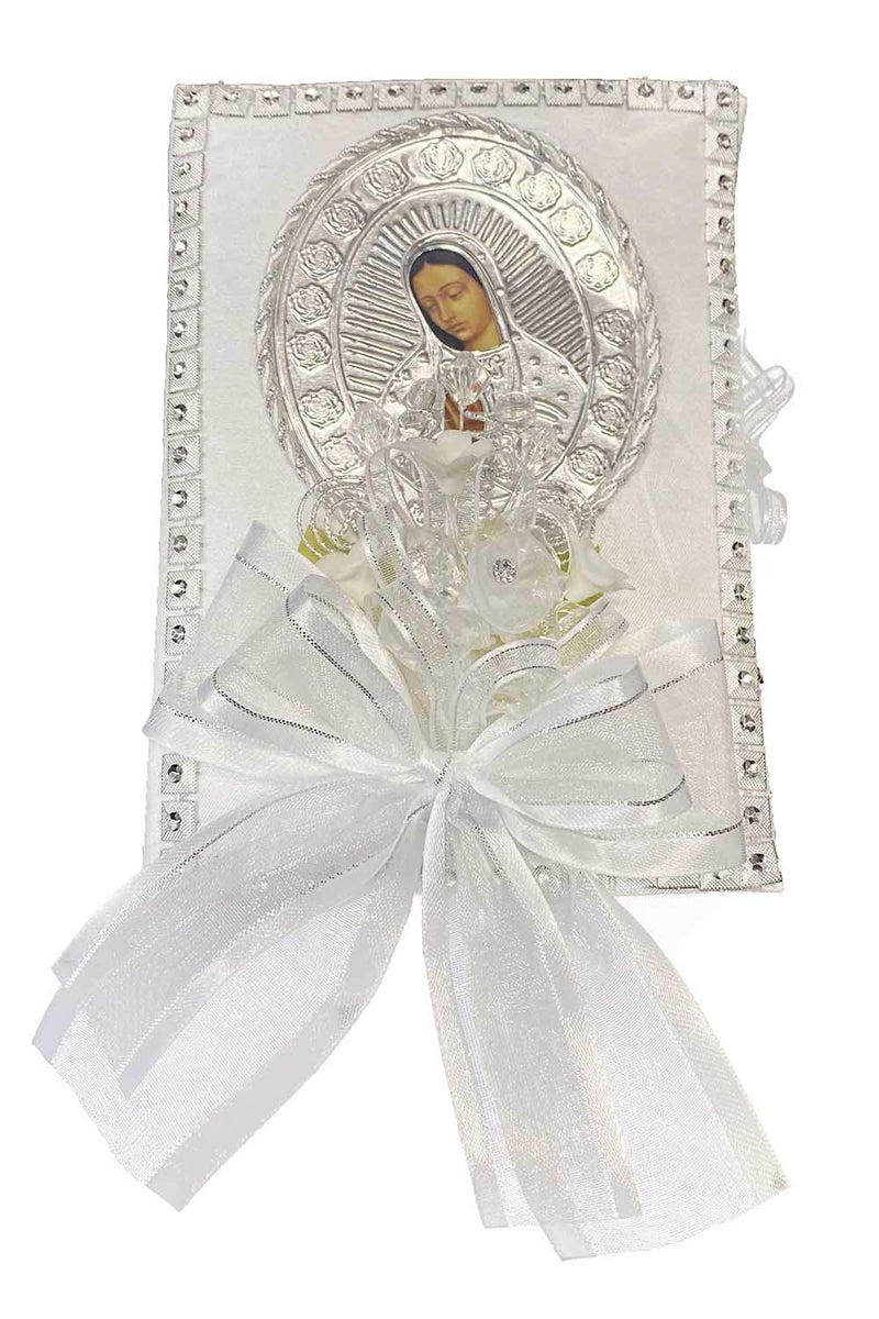 Pink Princess SWEA Pea & Lilli White Virgin Mary Baptism Candle Set Kit for Christenings with Shell and Favors - Spanish - Image 3